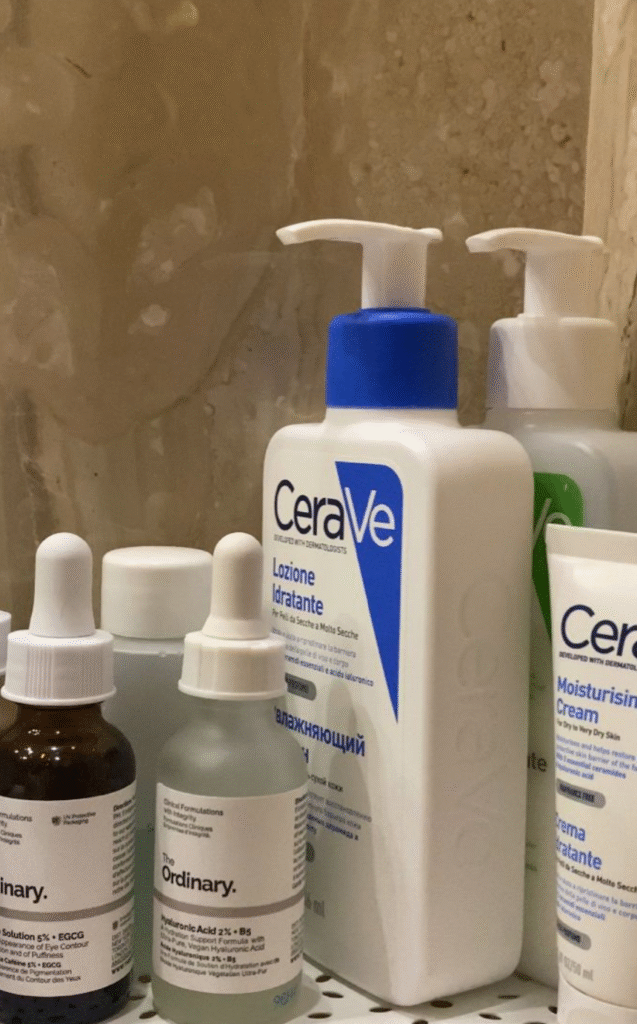 Best Face Washes for Dry Skin 2025 (My Tested Favorites)